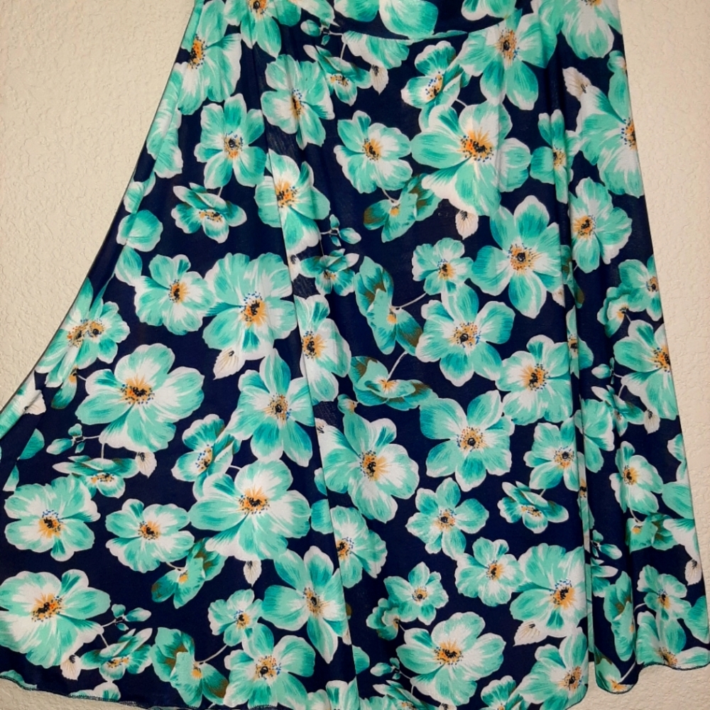 A line midi skirt